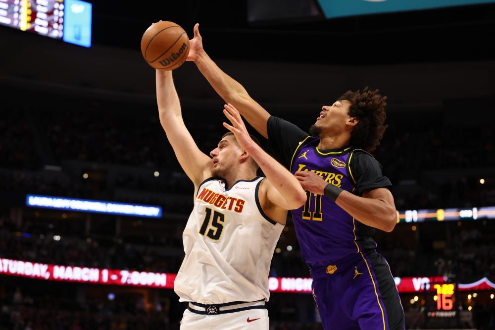[NBA]多主力缺阵 湖人惜败网队.