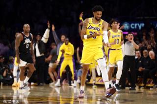 而球队将以 而球队将以