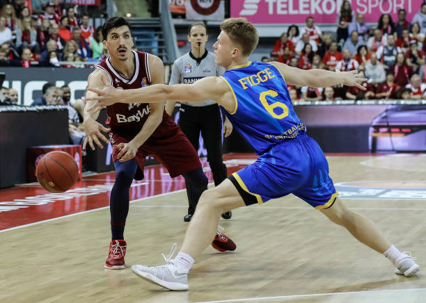 科雷亚在球 科雷亚在球