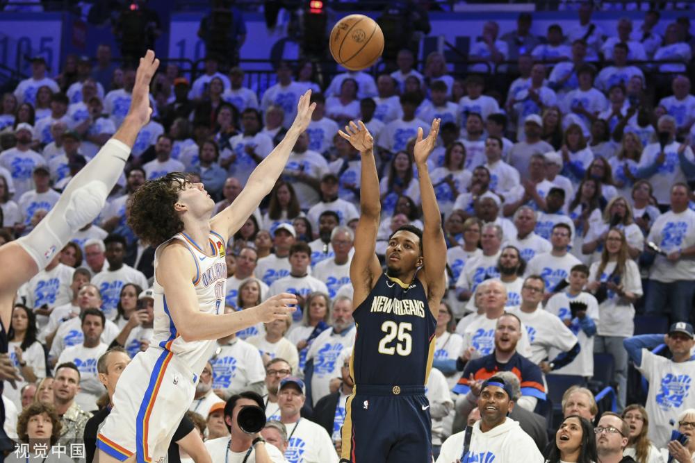 要整个足球 要整个足球