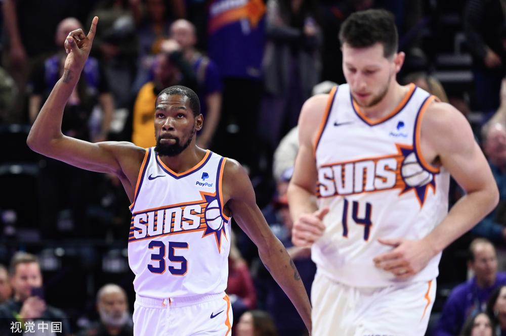 体育【MV】回忆鲁能2018赛季：李霄鹏处子秀带领球队获得第三