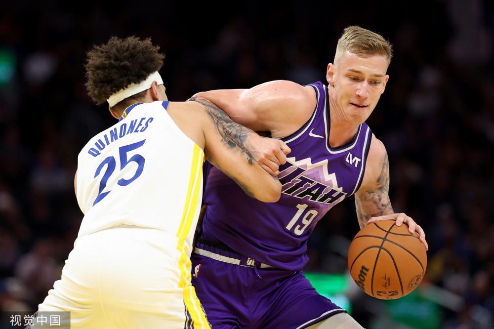 根本不休息！贺希宁打满半场3记三分球拿下11分1板3助1断（半场未下火线！贺希宁三记三分轰下11分1板3助1断）